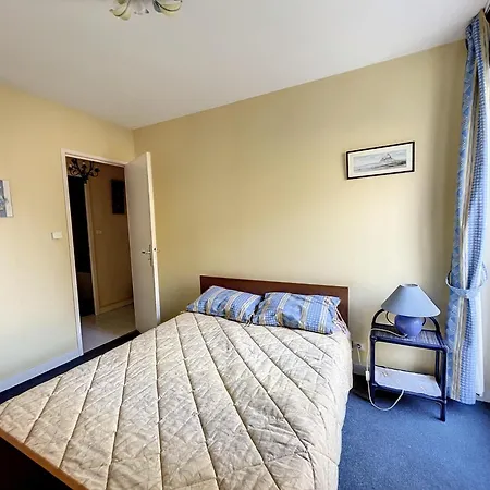 F3 A 600m Du Centre Ville, Vue Sur Mer, Balcon - Fr-1-361-167 *