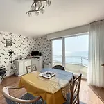 F3 A 600m Du Centre Ville, Vue Sur Mer, Balcon - Fr-1-361-167