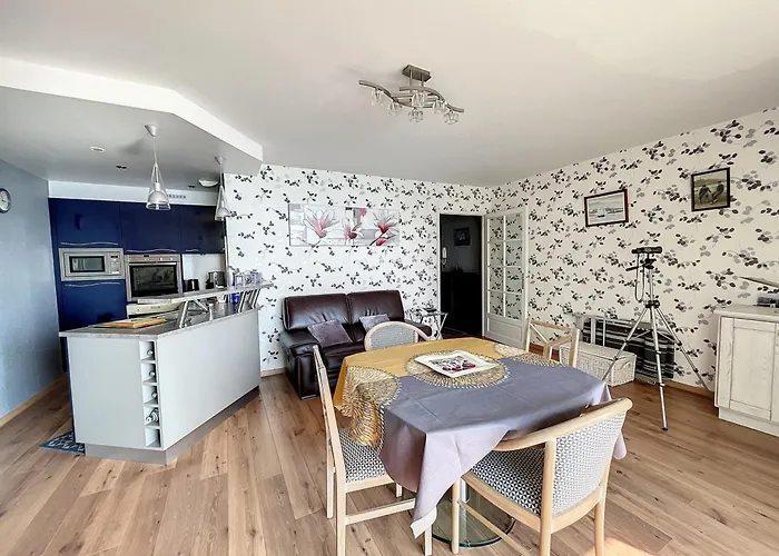 公寓 Appartement F3 A 600M Du Centre Ville, Vue Sur Mer, Balcon - Fr-1-361-167 格朗维尔